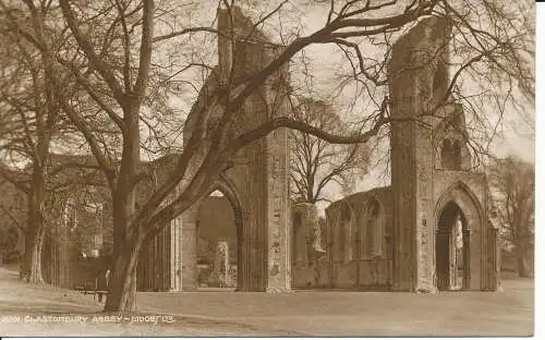 PC08250 Glastonbury Abbey. Judges Ltd. Nr. 16101. RP