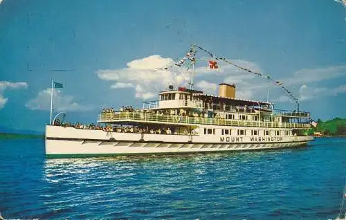 PC09433 The Motor Vessel Mount Washington. Lake Winnipesaukee. New Hampshire. Von