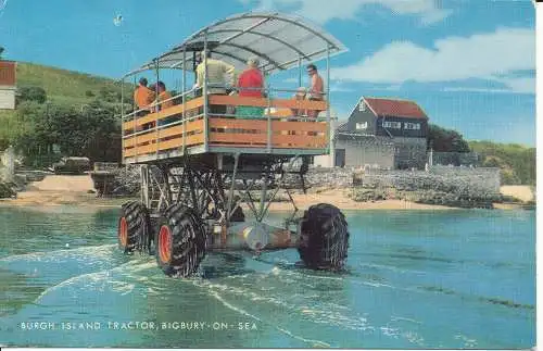 PC06599 Burgh Island Traktor. Bigbury on Sea. Lachs