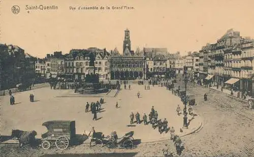 PC10637 Saint Quentin. Übersicht des Grand Place. Ern. Thill. Nels