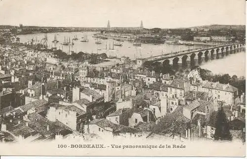 PC10553 Bordeaux. Panoramablick auf die Rade. Nr. 100