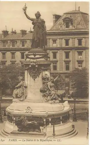 PC10295 Paris. Die Statue der Republik. LL. Nr. 840