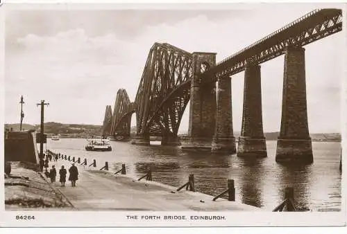 PC13361 Die Forth Bridge. Edinburgh. C. Richter. RP. 1950