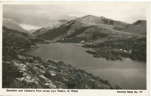 PC13791 Snowdon und Llanberis von Across Llyn Padarn. N. Wales. Snowdon Serie