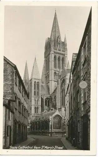 PC13404 Truro-Kathedrale von der St. Marys Street. Frank Grattan. RP. 1953