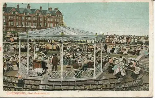 PC14341 Cliftonville. Ovaler Bandstand II. Pfau. 1911