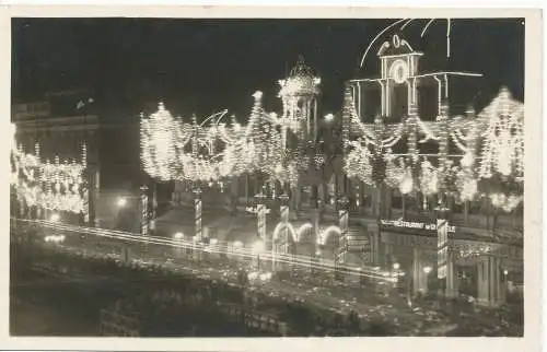 PC11873 Karneval von Nizza. L Beleuchtung des Massena-Platzes. Meer