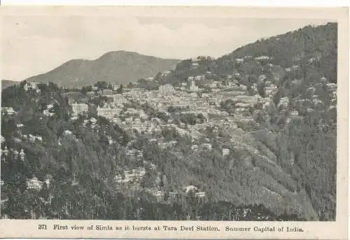 PC12737 Erster Blick auf Simla, wie sie am Bahnhof Tara Devi platzt. Sommerhauptstadt von