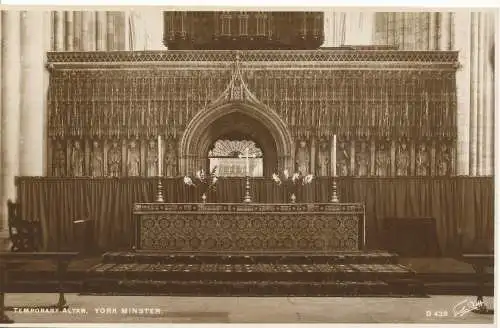 PC15008 temporärer Altar. York Minster. Walter Scott. RP