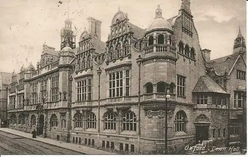 PC14630 Oxford. Rathaus. Frith. 1906