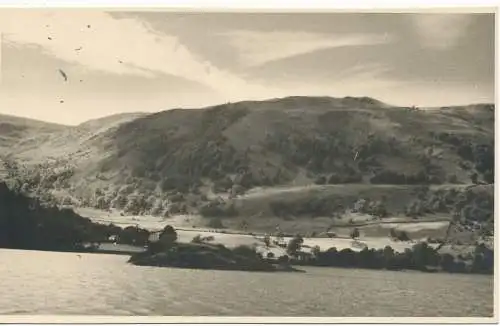 PC15542 alte Postkarte. Blick auf die Berge. Patterdale. RP