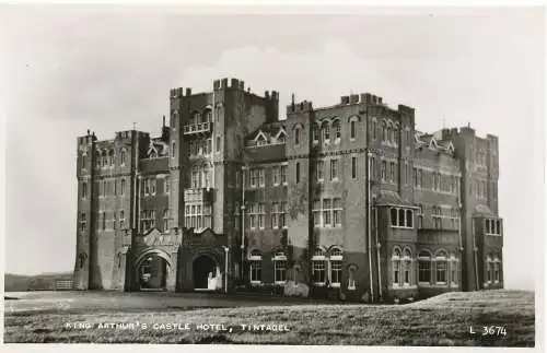 PC15592 King Arthurs Castle Hotel. Tintagel. Valentinstag. RP