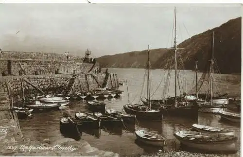 PC15871 Der Hafen. Clovelly. Sweetman. RP