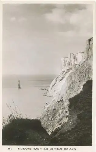 PC15470 Eastbourne. Beachy Head Leuchtturm und Klippen. Masons Alpha. RP