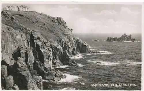 PC16208 Klippen und Hotel. Lands End. Nationale Serie. RP. 1953