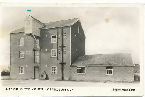 PC16424 Nedging Tye Jugendherberge. Suffolk. Frank Eaton. RP