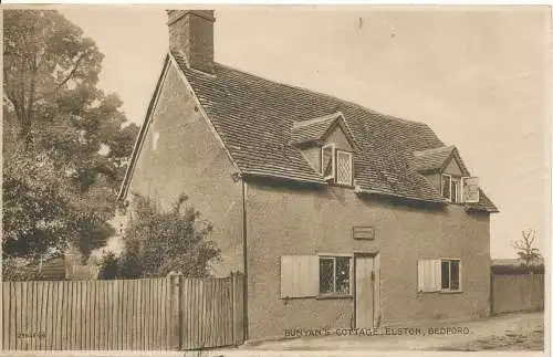 PC17000 Bunyans Cottage. Elston. Bedford. Valentinstag