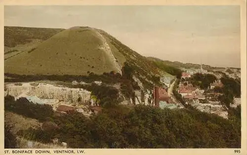 PC18420 St. Boniface Down. Ventnor. I.W. Dean. Die Bucht