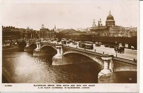 PC22272 Blackfriars Brücke von der Südseite mit neuer Bailey und St. Pauls Kathedrale