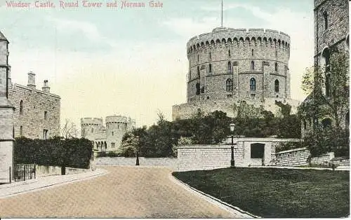 PC21559 Windsor Castle. Runder Turm und normannisches Tor. Ernest Masrhall