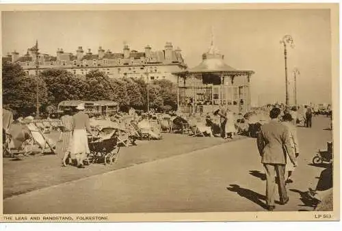 PC17410 The Leas und Bandstand. Folkestone. Lansdowne. 1960