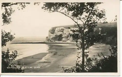 PC22215 Whitecliff Bay. I.W.G. Dean. Bay. Nr. D. 525. RP. 1959