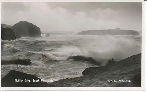 PC22249 Mullion Cove. South West Gale. Stift Paul Studio. Frank Grattan. Nr. 47041