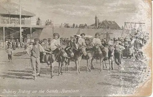 PC22971 Eselreiten im Sand. Burnham. 1931