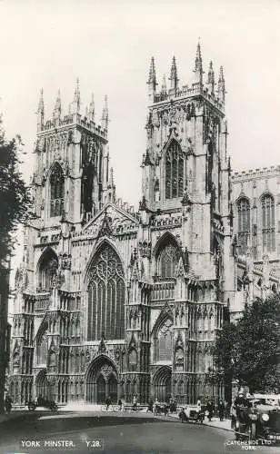 PC22973 York Minster. Catcheside Ltd. Lilywhite. RP