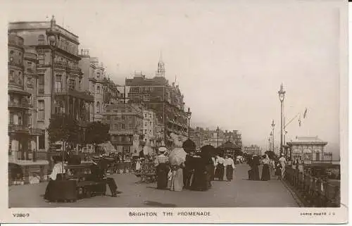 PC23105 Brighton the Promenade. Schnell. RP