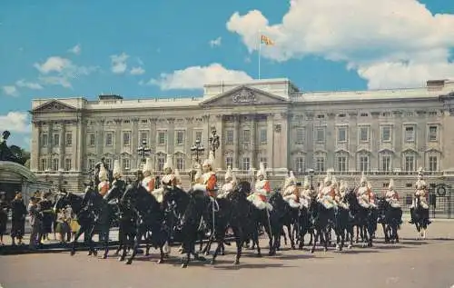 PC48446 montierte Wachen im Buckingham Palace. London. Fotografisch