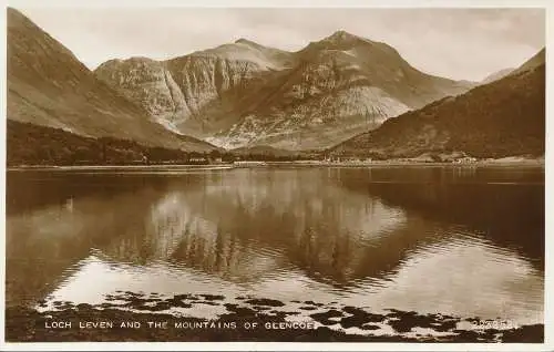 PC48000 Loch Leven und die Berge von Glencoe. Valentinstag. Nr. 223252. RP