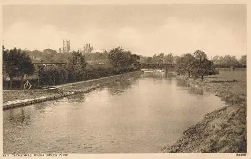 PC48562 Ely-Kathedrale von River Ouse. Photochrom. Nr. 84458