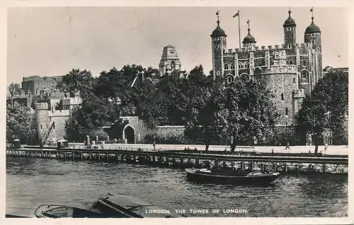 PC47756 London. Der Tower of London. Tokim. RP