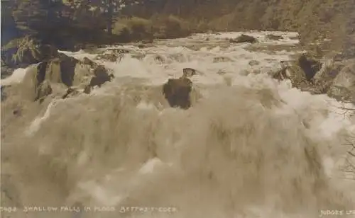 PC65288 Schwalbe fällt im Hochwasser. Bettws Y Coed. Judges Ltd. Nr. 3482