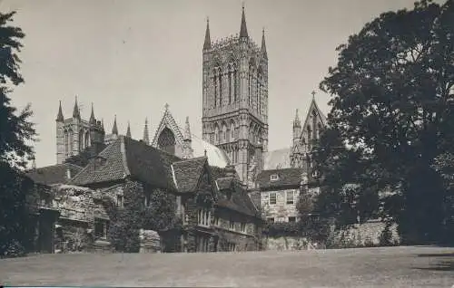 PC63586 alte Postkarte. Kathedrale. 1942