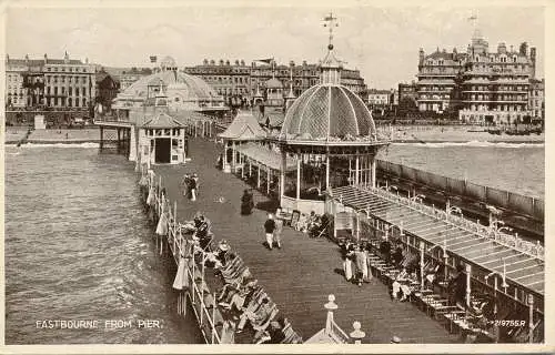 PC63563 Eastbourne von Pier. 1939