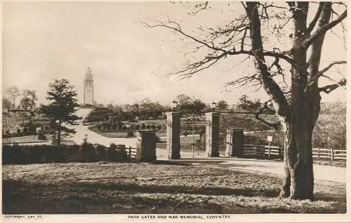 PC65595 Park Gates und Kriegsdenkmal. Coventry. Tuck