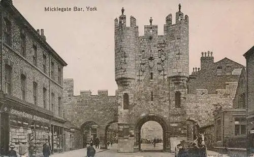 PC66292 Micklegate Bar. York. Valentinstag