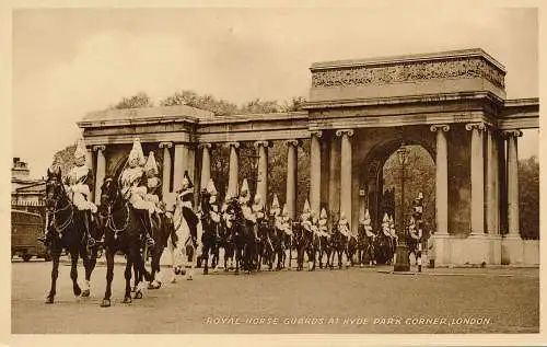 PC64946 Royal Horse Guards in der Hyde Park Corner. London. M. und L. National