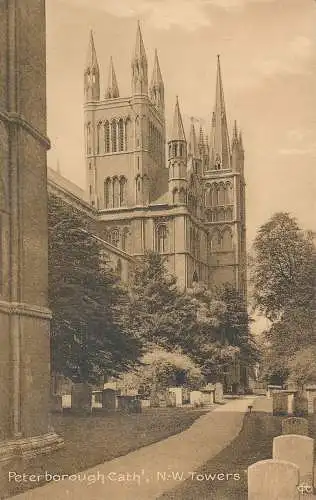 PC64785 Peterborough Cathedral. N.W. Türme. George C. Caster