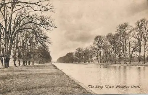 PC64880 The Long Water. Hampton Court. Betalls