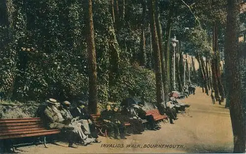 PC68021 Invalids Walk. Bournemouth. Die Stiefel