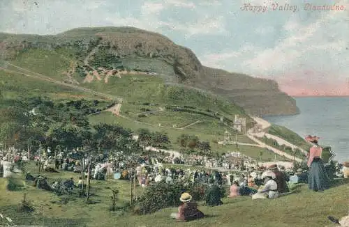 PC67863 Happy Valley. Llandudno. Valentinstag. 1904