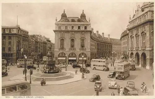 PC67764 Piccadilly Circus. London. Harvey Barton. Nr. 39523