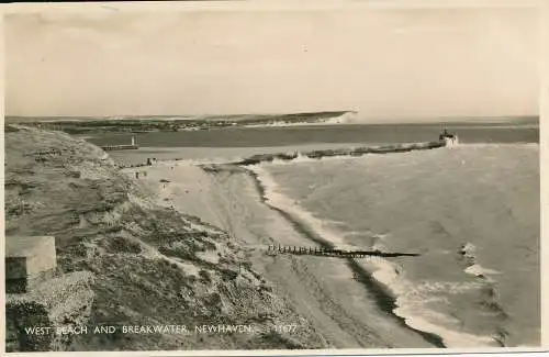 PC67680 West Beach und Breakwater. Newhaven. Schuhschmied und Etheridge. Norman. RP