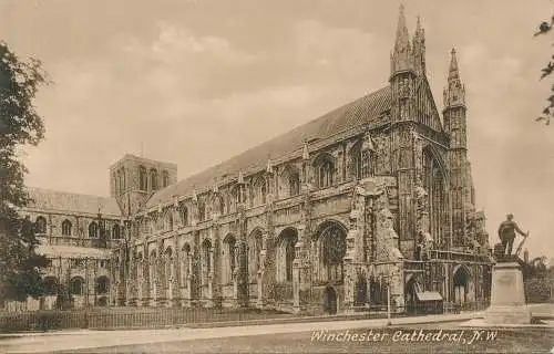 PC67390 Winchester Cathedral. N.W. Frith. Nr. 72487