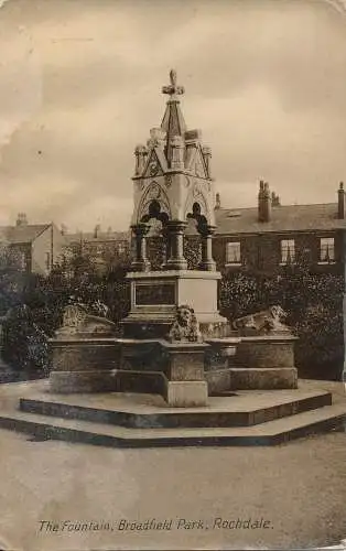 PC69621 Der Brunnen. Broadfield Park. Rochdale. Philco. Nr. 4262