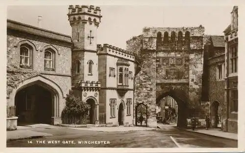 PC71351 Das Westtor. Winchester. RP