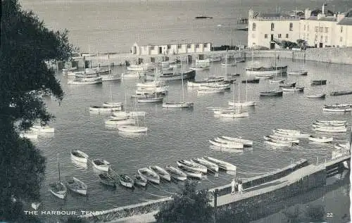 PC69263 Der Hafen. Tenby. 1950